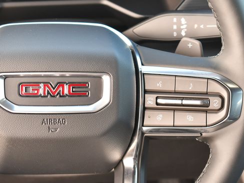 New 2026 GMC Acadia Elevation w/ Black Edition FWD image 21