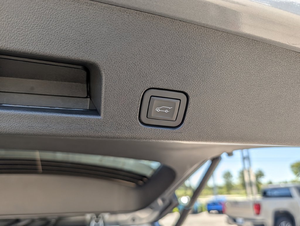 New 2027 GMC Acadia Elevation w/ Black Edition FWD image 29