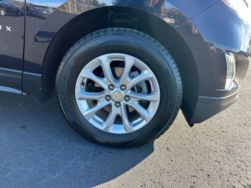 Used 2020 Chevrolet Equinox LS w/ LS Convenience Package image 8