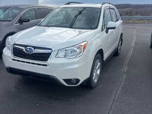Used 2016 Subaru Forester 2.5i Limited image 1