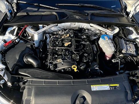 Used 2017 Audi A4 2.0T Premium Plus w/ Premium Plus Package image 10