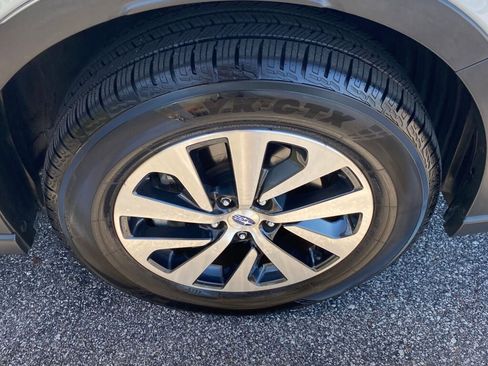 Used 2021 Subaru Outback Premium image 15