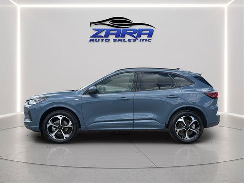 Used 2024 Ford Escape ST-Line Select w/ Tech Pack #2 AWD/4WD image 4
