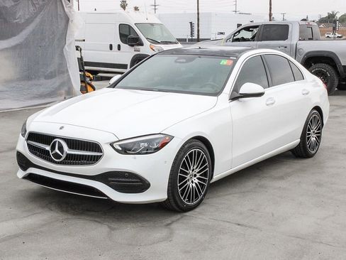 Used 2023 Mercedes-Benz C 300 Sedan image 4