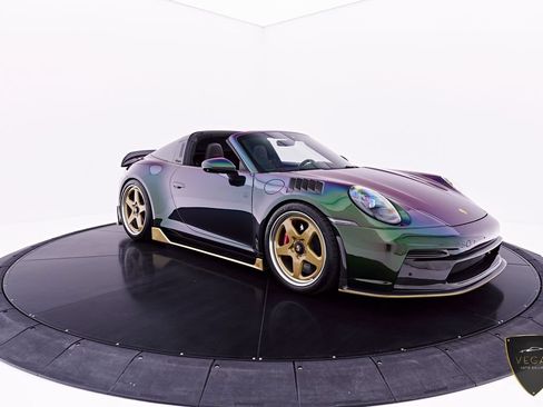 Used 2023 Porsche 911 Targa 4 GTS AWD/4WD image 29