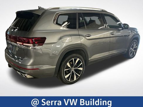 Used 2024 Volkswagen Atlas SEL Premium R-Line AWD/4WD image 5