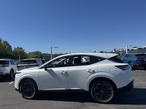 New 2026 Nissan Murano Platinum w/ Cargo Package AWD/4WD image 17