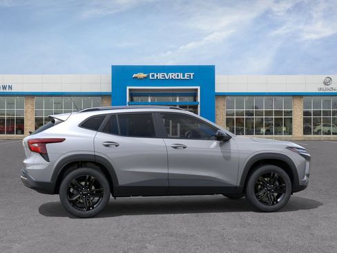 New 2026 Chevrolet Trax ACTIV FWD image 5