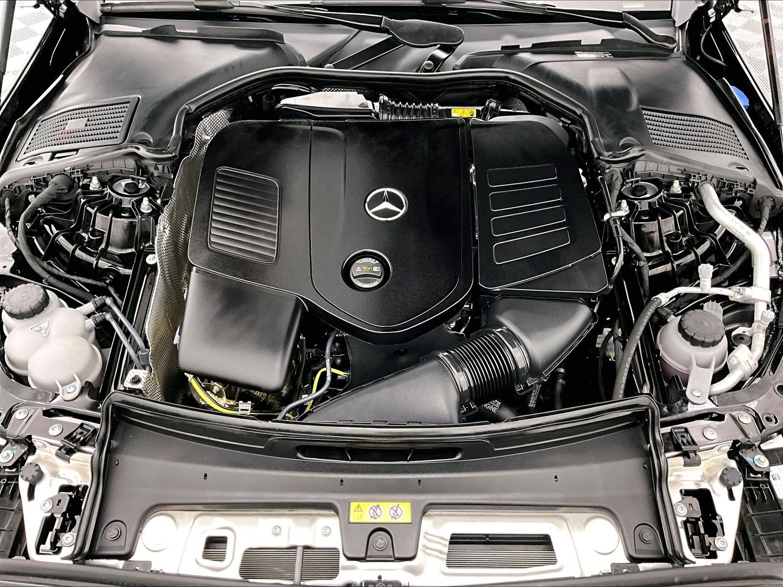 Used 2026 Mercedes-Benz C 300 Sedan image 9