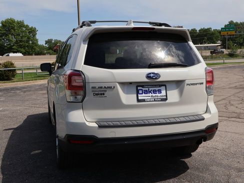 Used 2018 Subaru Forester 2.5i Touring w/ Popular Package #3B AWD/4WD image 8
