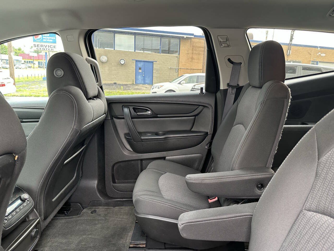 Used 2014 Chevrolet Traverse LT AWD/4WD image 8