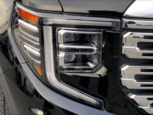 Used 2024 GMC Sierra 1500 Denali w/ Denali Reserve Package image 27