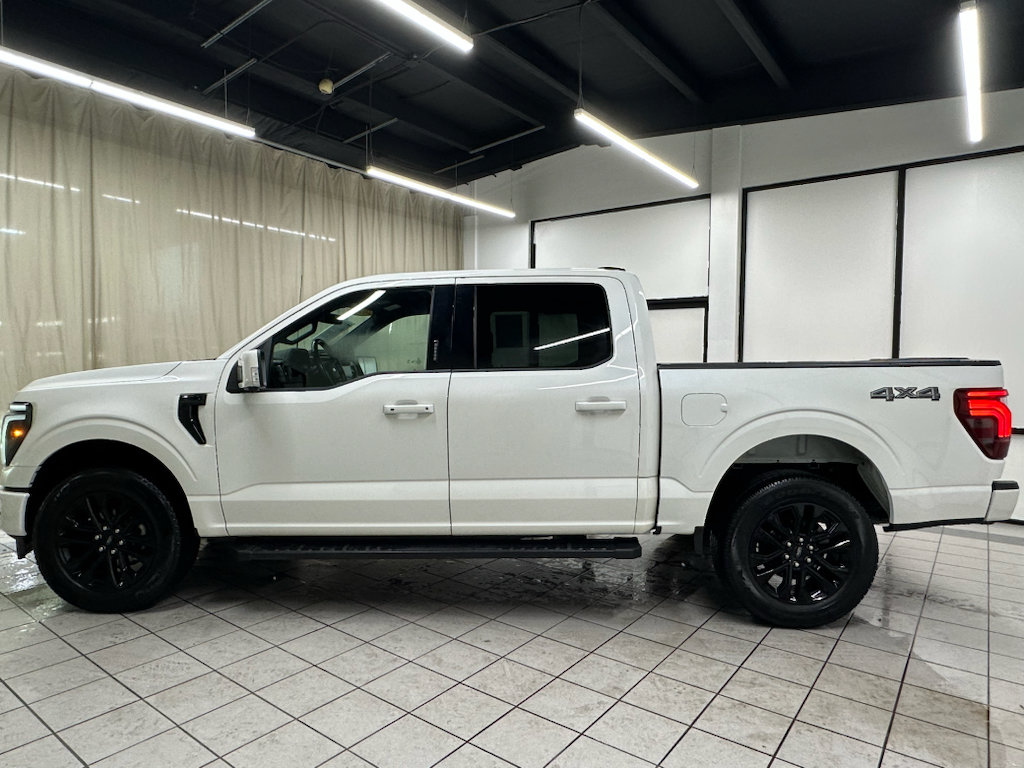 Used 2024 Ford F150 Lariat AWD/4WD image 11