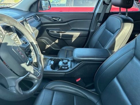Used 2021 GMC Acadia AT4 w/ Technology Package AWD/4WD image 4