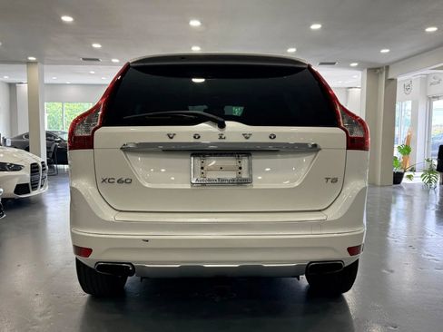 Used 2015 Volvo XC60 T5 Premier FWD image 5