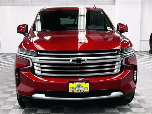 Used 2024 Chevrolet Tahoe High Country AWD/4WD image 4