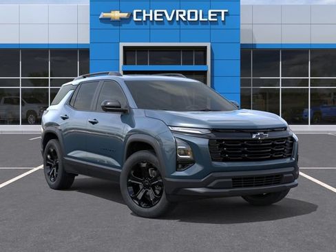 New 2026 Chevrolet Equinox LT w/ Convenience Package II AWD/4WD image 7