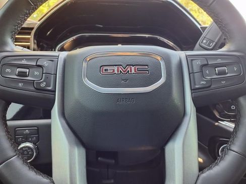 Used 2025 GMC Sierra 1500 Elevation AWD/4WD image 16