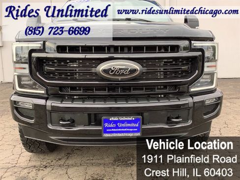 Used 2022 Ford F250 Lariat w/ Black Appearance Package image 8