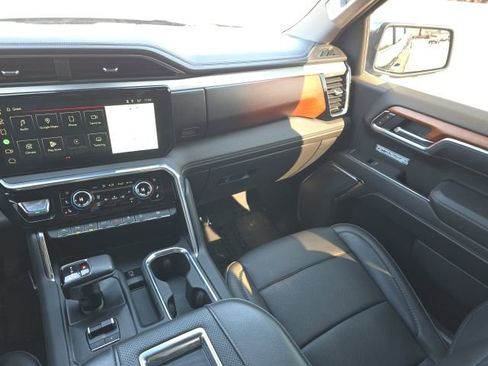 Used 2022 GMC Sierra 1500 Denali image 30