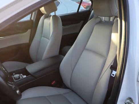 Used 2023 MAZDA MAZDA3 s image 6