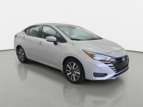 New 2025 Nissan Versa SV w/ Trunk Package image 3