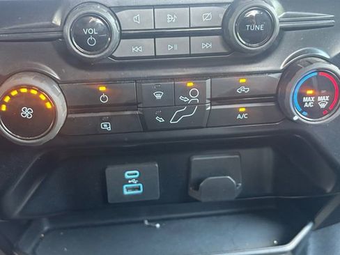 Used 2024 Ford F150 XL AWD/4WD image 5