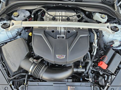 New 2026 Cadillac CT5 V Blackwing w/ Super Cruise 1 Package RWD image 21