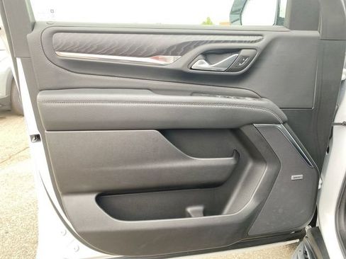 Used 2024 GMC Yukon Denali AWD/4WD image 23