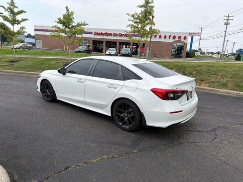 Used 2024 Honda Civic Sport image 17