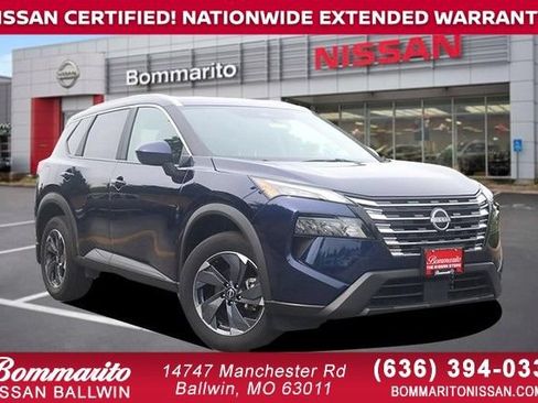 Certified 2025 Nissan Rogue SV w/ SV Premium Package FWD image 1