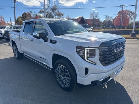 New 2026 GMC Sierra 1500 Denali Ultimate AWD/4WD image 7