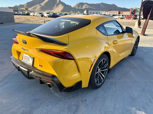 Used 2021 Toyota Supra w/ Safety & Technology Package image 5