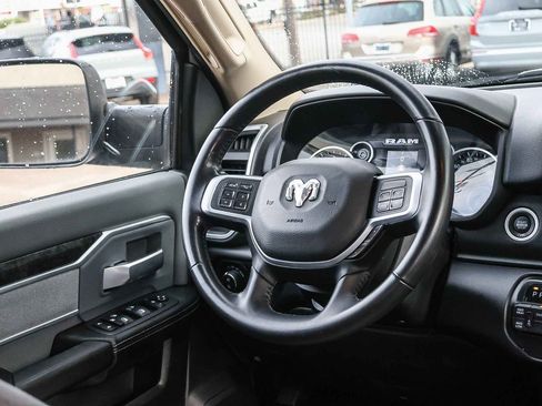 Used 2020 RAM 2500 Big Horn w/ Level 1 Equipment Group image 27