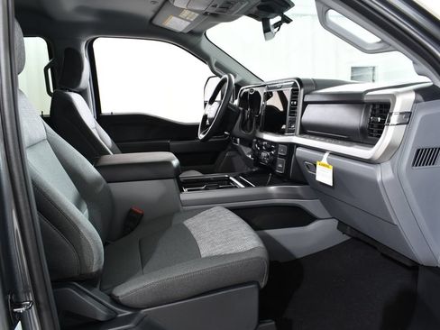 New 2026 Ford F350 XLT w/ XLT Premium Package AWD/4WD image 10