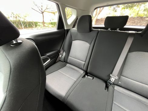 Used 2025 Kia Soul LX w/ LX Technology Package image 37