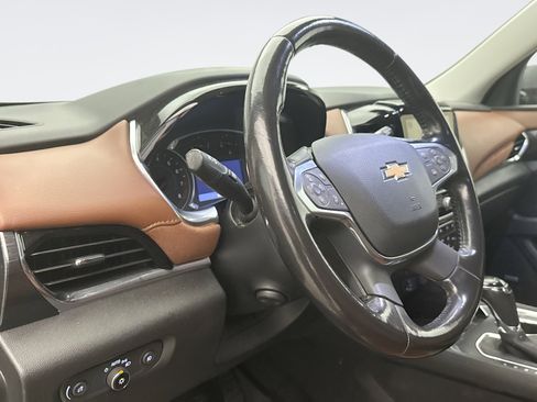 Used 2020 Chevrolet Traverse High Country image 7