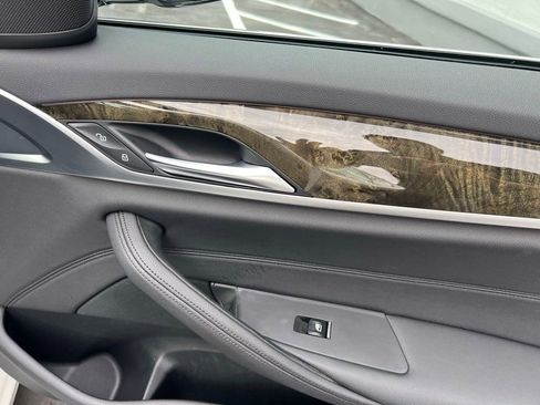 Used 2020 BMW 530i xDrive image 54