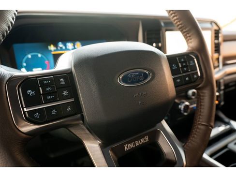 Used 2025 Ford F250 King Ranch w/ Chrome Package AWD/4WD image 29