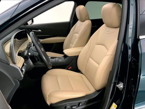 Used 2024 Cadillac XT4 Premium Luxury w/ Cold Weather Package FWD image 13