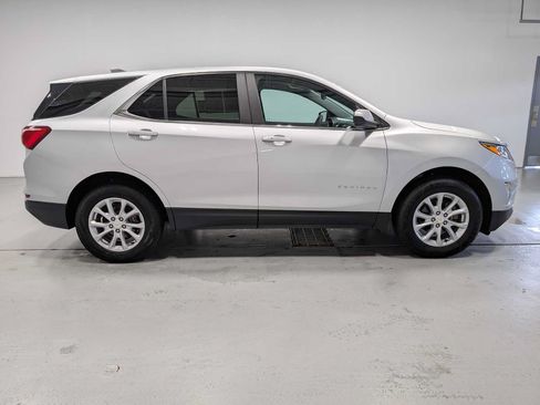 Used 2021 Chevrolet Equinox LT w/ LPO, Cargo Package AWD/4WD image 7