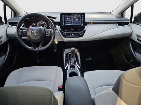 Certified 2022 Toyota Corolla LE image 18