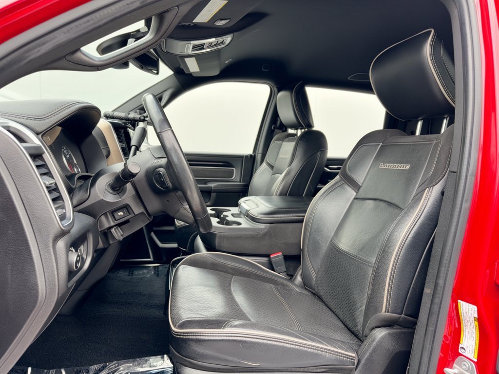 Used 2019 RAM 2500 Laramie w/ Night Edition AWD/4WD image 5