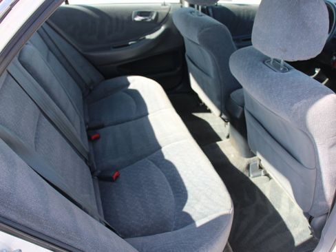 Used 2001 Honda Accord LX image 16