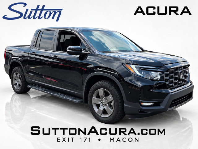 Used 2025 Honda Ridgeline TrailSport image 1