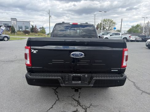 Used 2023 Ford F150 Lariat w/ Equipment Group 502A High AWD/4WD image 4