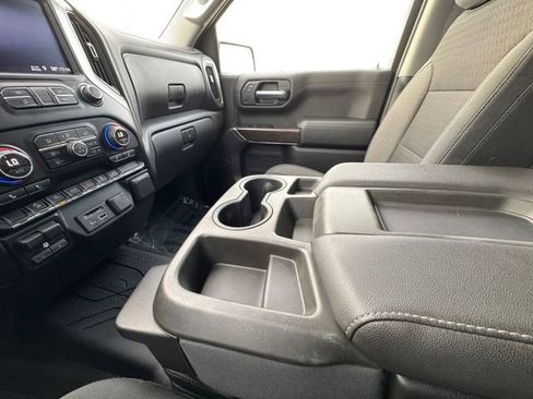 Used 2019 Chevrolet Silverado 1500 LT w/ Texas Edition image 11