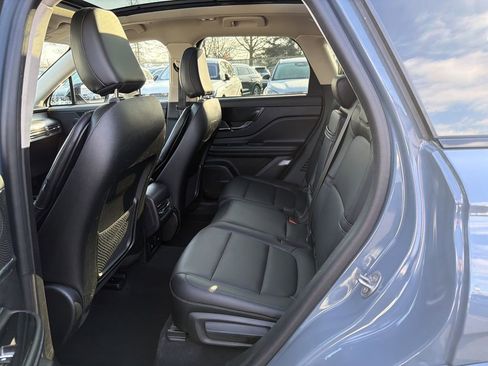 Certified 2023 Lincoln Corsair AWD w/ Equipment Group 101A image 13