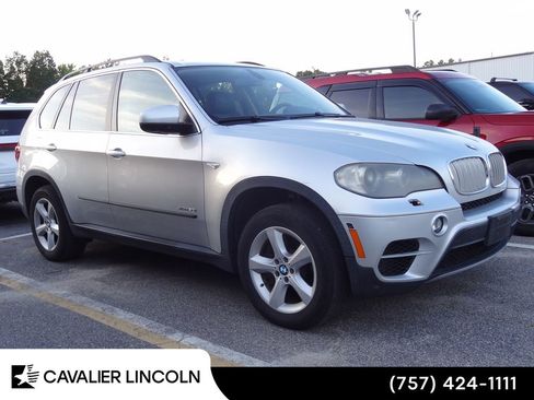 Used 2011 BMW X5 xDrive50i AWD/4WD image 2