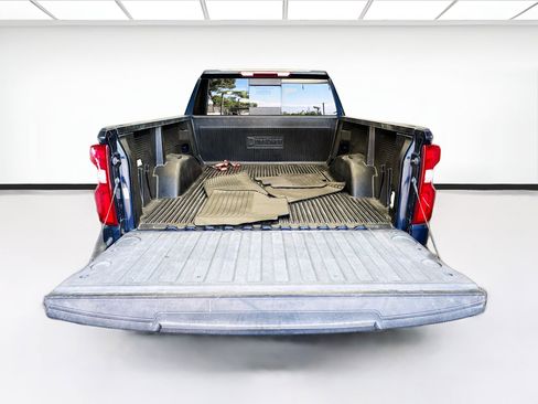 Used 2021 Chevrolet Silverado 1500 LTZ w/ Z71 Off-Road Package image 14